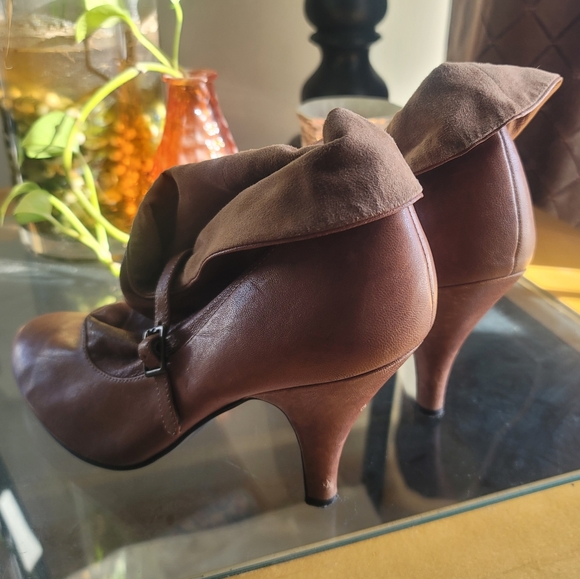 Nine West Vintage Ankle Booties - Picture 3 of 13
